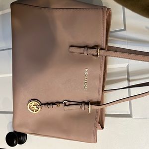 MK purse